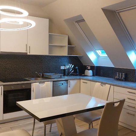 Hajnal Apartman Lejlighed Szeged Eksteriør billede